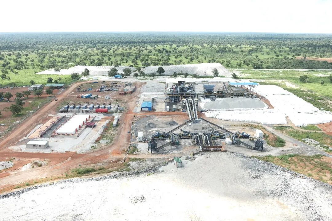 海南礦業(yè)馬里外派員工堅守崗位度中秋